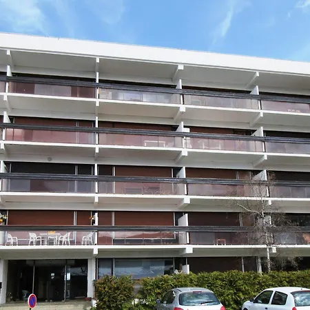 Studio 38m² Avec Balcon Sud, Bien Equipe A 1650 - Fr-1-340-276