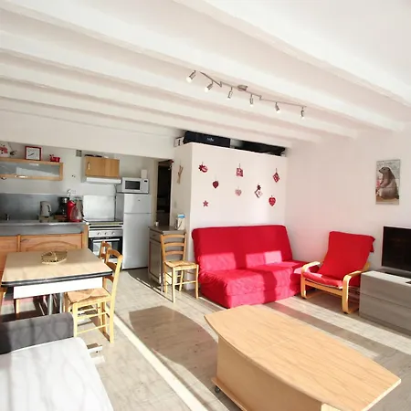 Studio 38m² Avec Balcon Sud, Bien Equipe A 1650 - Fr-1-340-276 Apartman